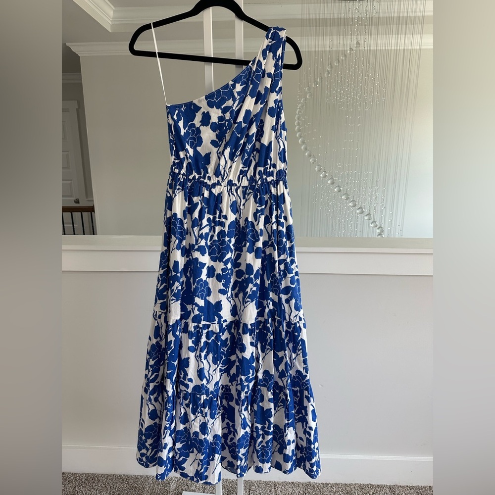Tuckernuck Hyacinth House Blue and White Floral One Shoulder Dress - Picture 8 of 9